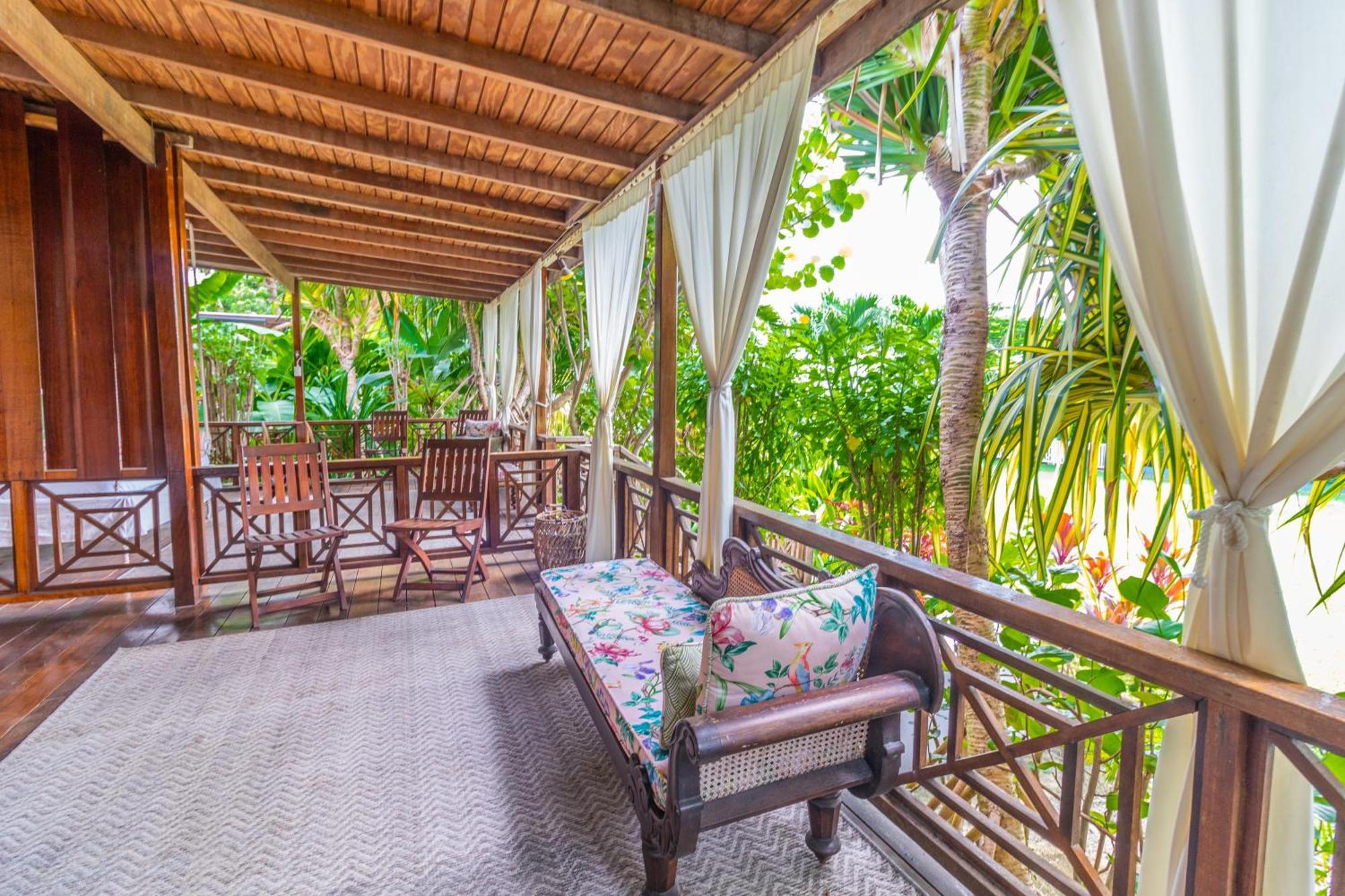 Sweetfield Manor Bridgetown Quarto foto